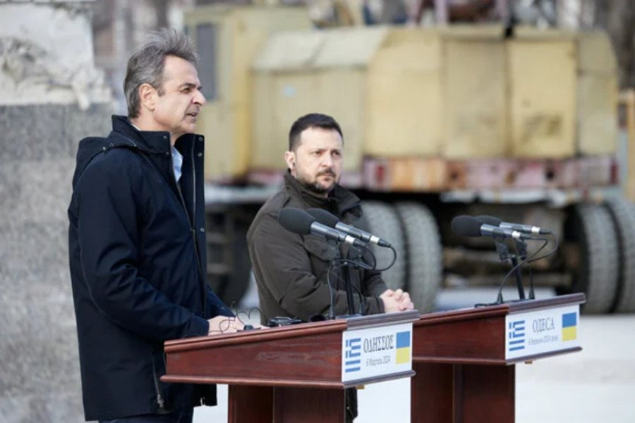 Κυβερνητικές πηγές για Οδησσό: Εντυπωσιακή η αφωνία της αντιπολίτευσης