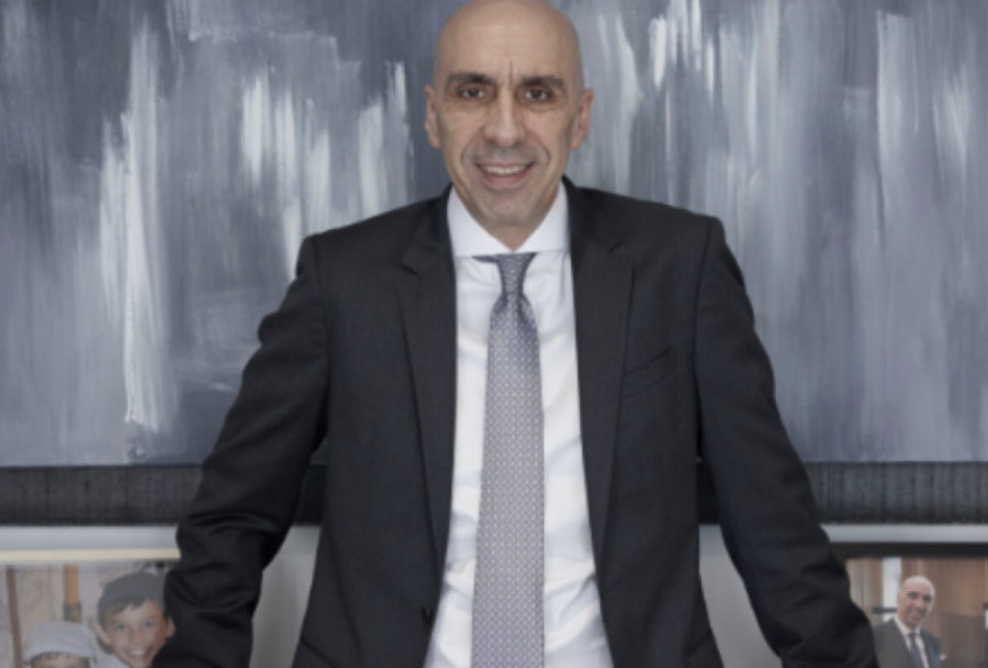 Μπρατάκος: Ζήτησε παράταση της υποχρεωτικής εφαρμογής του «Ψηφιακού Πελατολογίου»