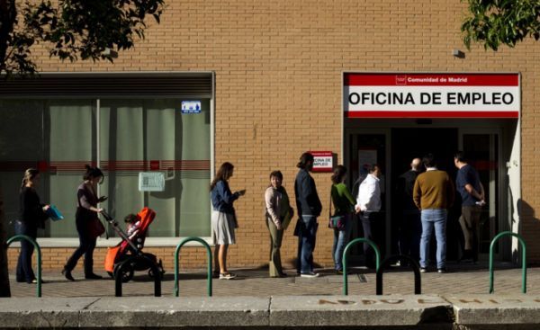 Χαμηλό πέντε ετών για την ανεργία στην Ισπανία