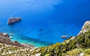 Focus: Προτείνει στους Γερμανούς πέντε ελληνικά νησιά για διακοπές