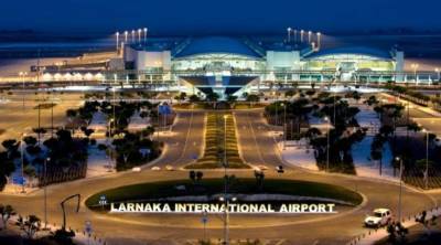 Eπαναλειτουργούν τα αεροδρόμια της Κύπρου-Πρώτη πτήση από Αθήνα