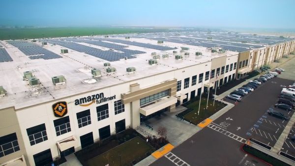 Απειλή για τη ναυτιλία Amazon και Alibaba