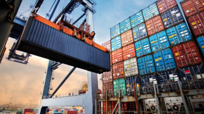 ΣΕΒΕ: Στην επίδοση-ρεκόρ των 54,7 δισ.«έκλεισαν» οι εξαγωγές το 2022