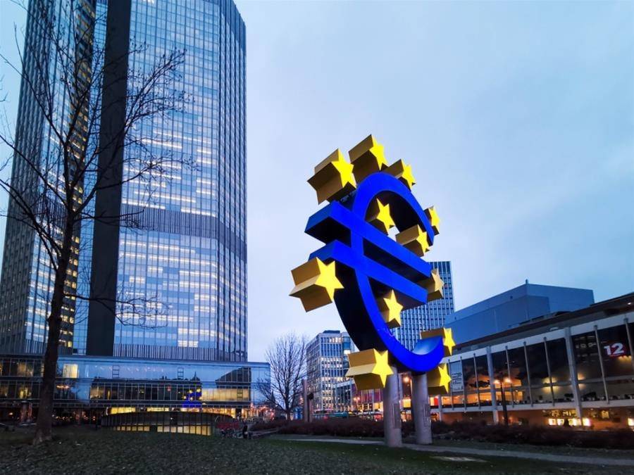ΕΚΤ: Απίθανη η ανάκαμψη της Ευρωζώνης πριν το 2021