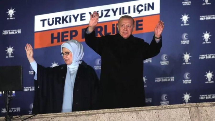 Εκλογές στην Τουρκία: «Επτάψυχος» Ερντογάν, «ρυθμιστής» Ογάν