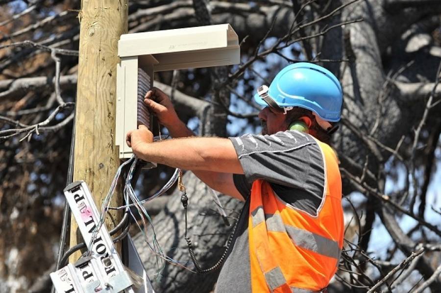 ΟΤΕ: Πλήρης αποκατάσταση δικτύων στον Ν.Βουτζά-Συνεχίζονται οι εργασίες στο Μάτι