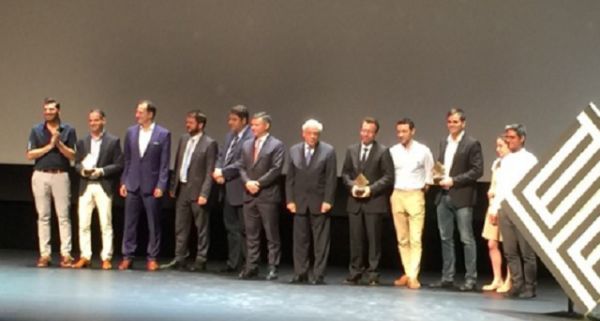 H Βlueground κερδίζει το Ελληνικό Βραβείο Επιχειρηματικότητας