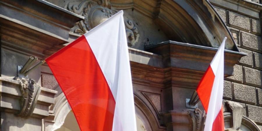 Η πολωνική κυβέρνηση προσδοκά πολεμικές αποζημιώσεις από τη Γερμανία