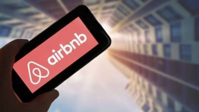 Airbnb: Τέλος στα «party houses» μετά την τραγωδία στην Καλιφόρνια