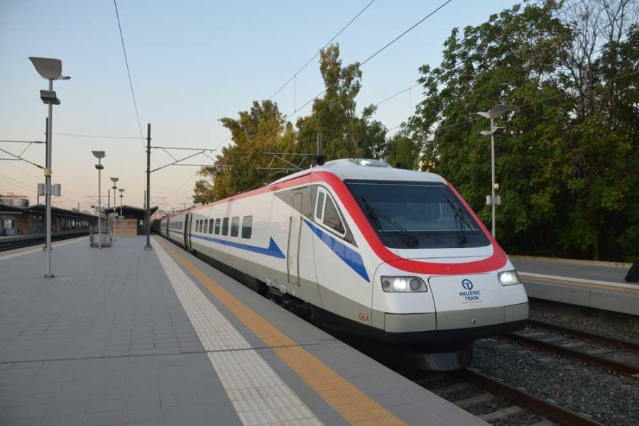Hellenic Train: Διακόπτονται λόγω κακοκαιρίας τα δρομολόγια στη γραμμή Λάρισα-Βόλος-Λάρισα
