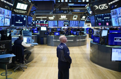 Ο αμερικανικός πληθωρισμός «βραχυκυκλώνει» τη Wall Street
