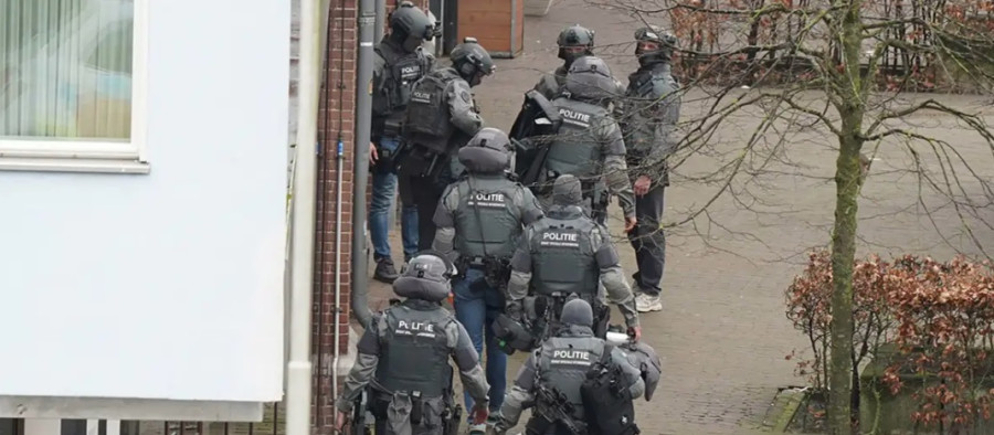 Ολλανδία: Υπόθεση ομηρίας σε καφετέρια- Μεγάλη αστυνομική κινητοποίηση