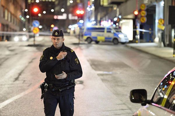 Στοκχόλμη: Έκρηξη με έναν νεκρό έξω από σταθμό του μετρό