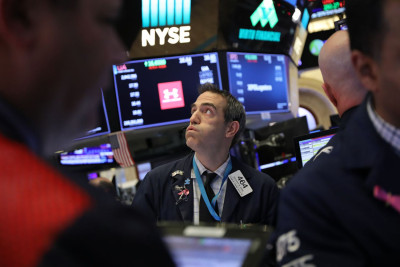 Επεκτάθηκαν οι απώλειες στη Wall Street- Τρίτη μέρα διόρθωσης