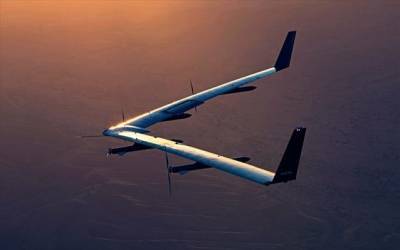 Το Facebook εγκαταλείπει την ιδέα για αερομεταφερόμενο ίντερνετ μέσω drones
