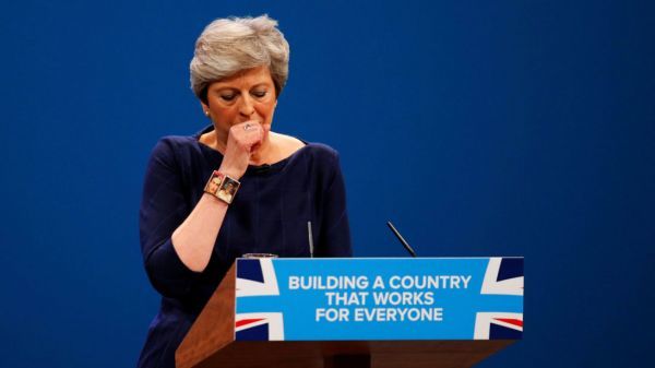 Εσωκομματικό σχέδιο ανατροπή της Μέι-Πώς αντιδρά η Βρετανίδα Πρωθυπουργός