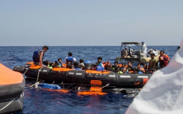 Σικελία: Διάσωση 1.143 μεταναστών