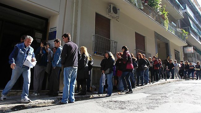 745352-greece-financial-crisis