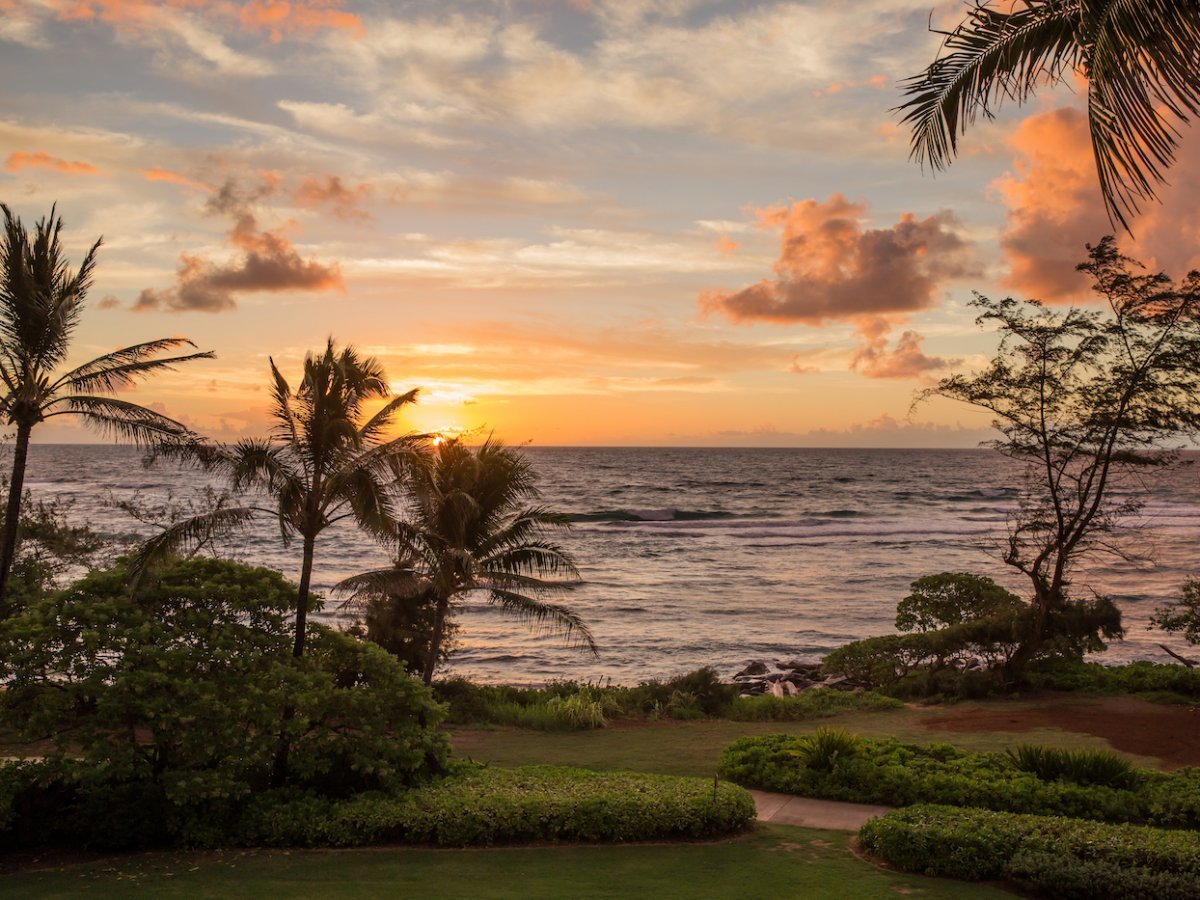 2 kapaa hawaii this tourist friendly town at the base of sleeping giant mountain offers gorgeous beaches eateries and world class opportunities for water sports the average nightly hotel rate is 251