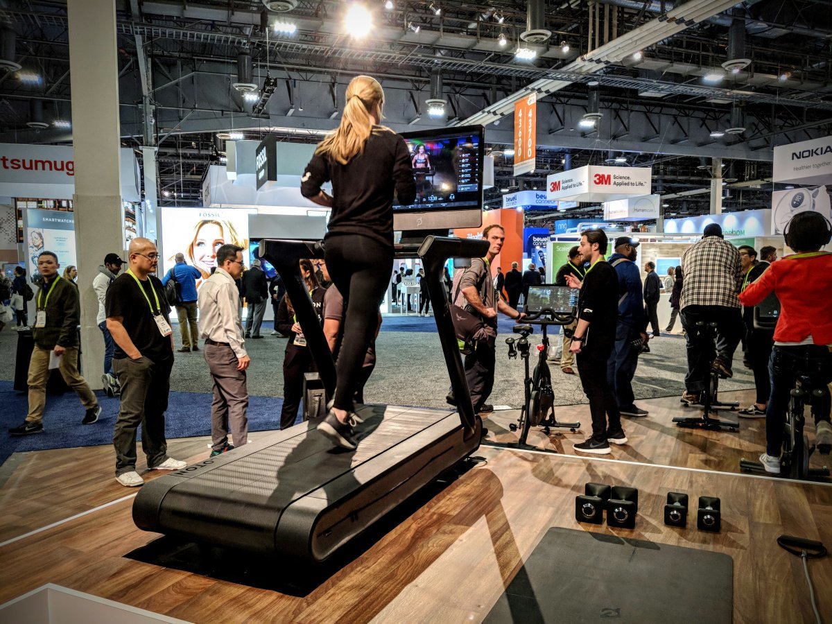 4 fitness tech that lets you skip a trip to the gym