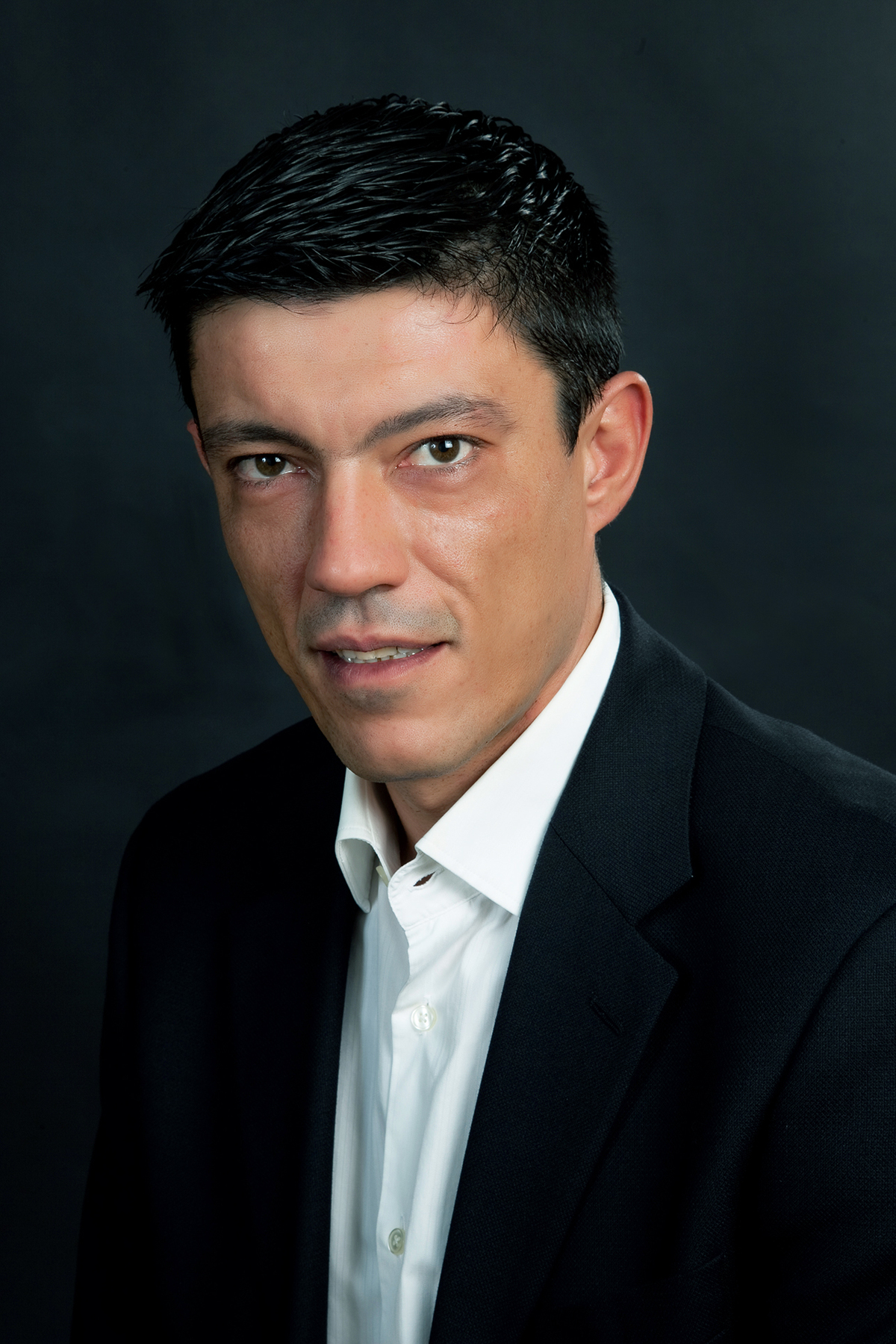 VPapoulias headshot