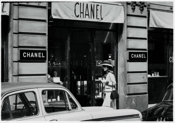 chanel store