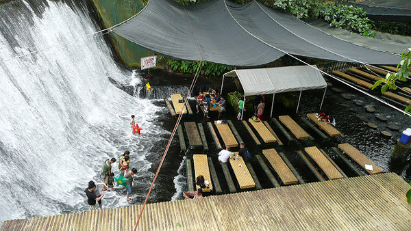 waterfallrestaurant6