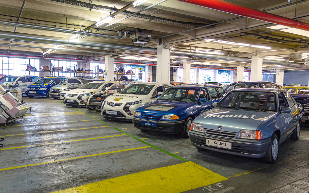 03 Opel 511815