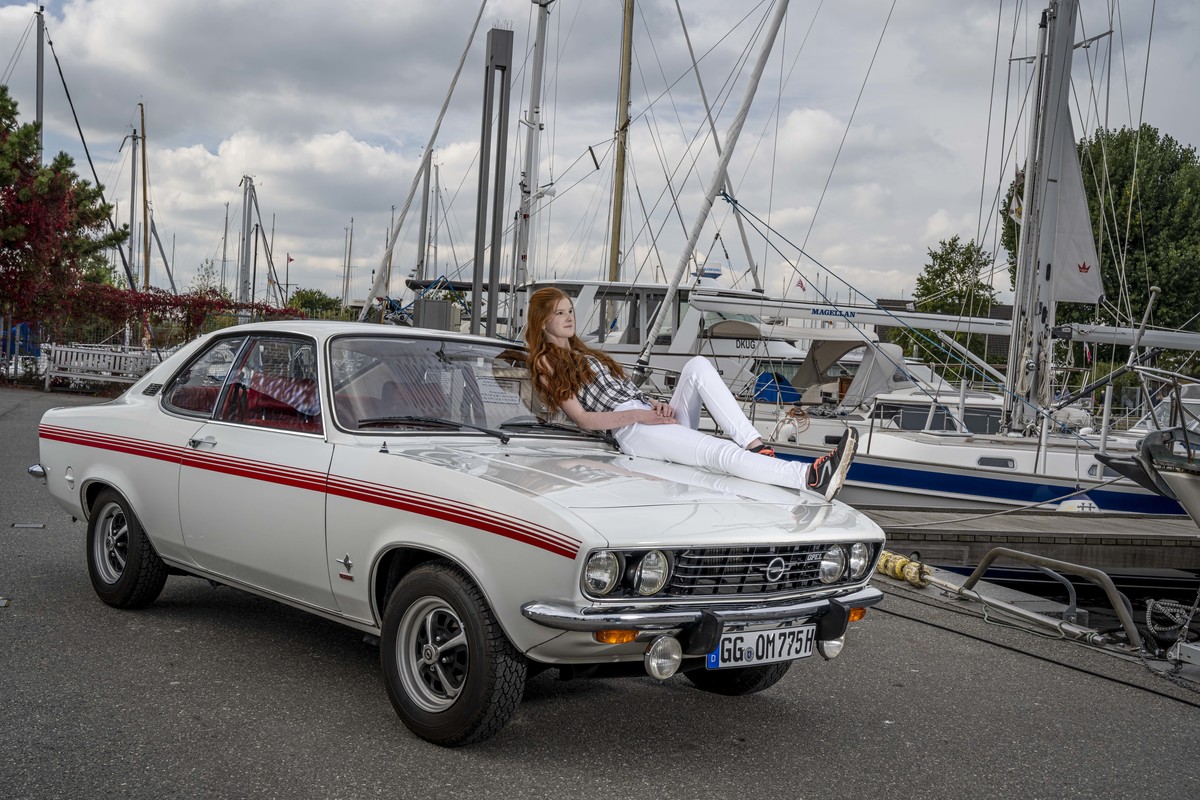 03 Opel Manta 513176