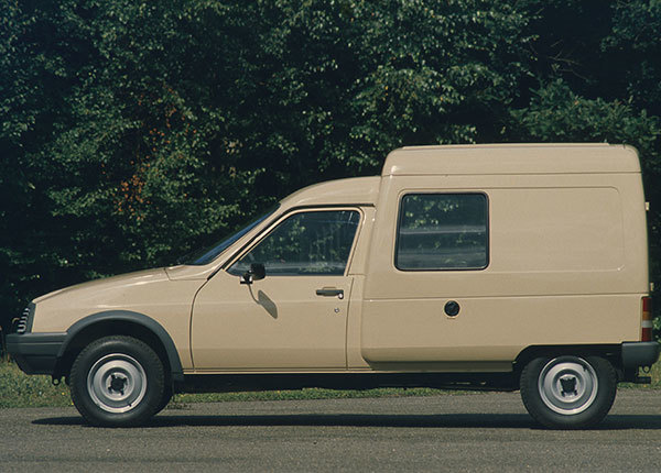 03 histoire vehiculesutilitaires camionnettes capture