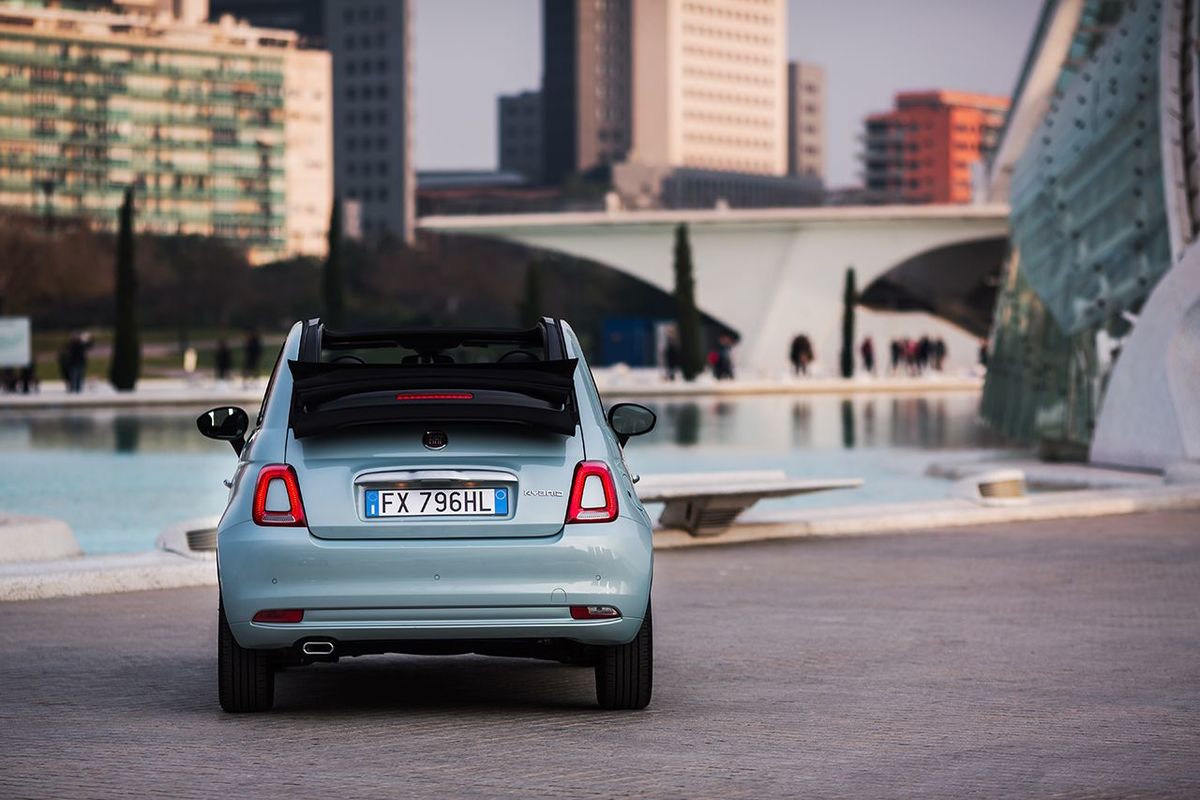 200108 Fiat 500 Hybrid 02