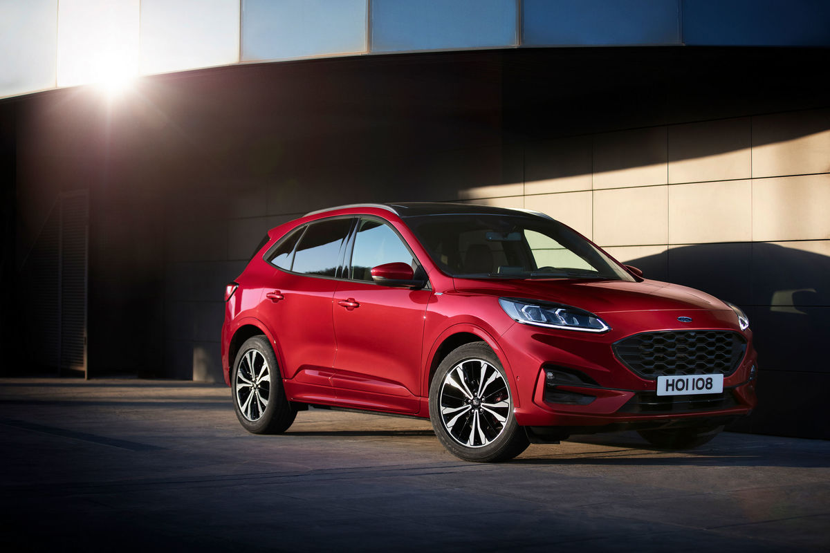2019 FORD KUGA STATIC 1