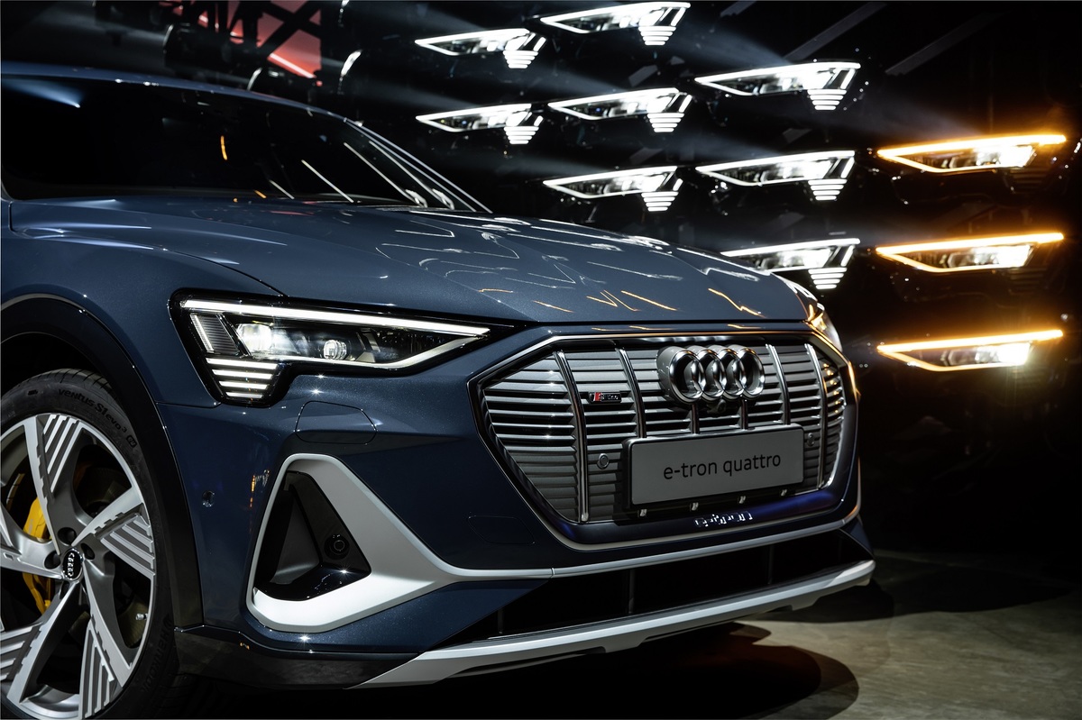 AUDI E TRON SPORTBACK 4