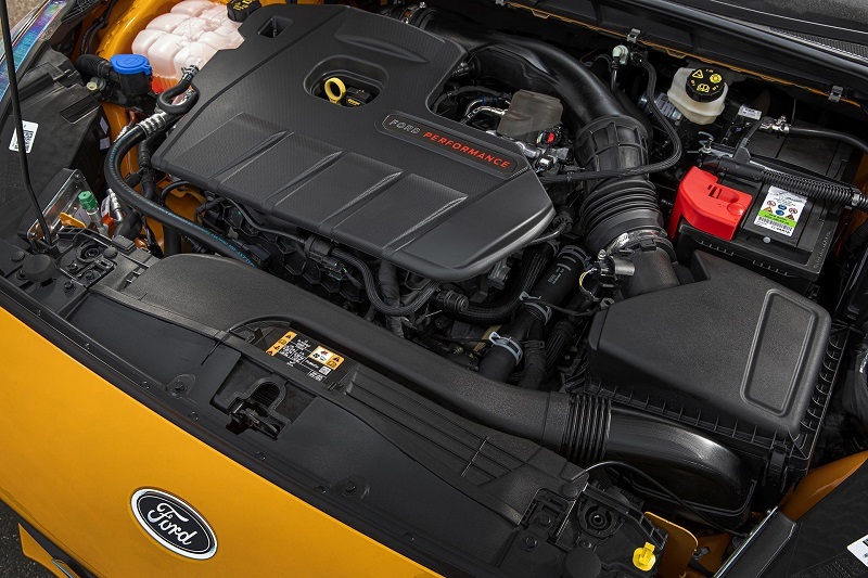 Focus ST 03