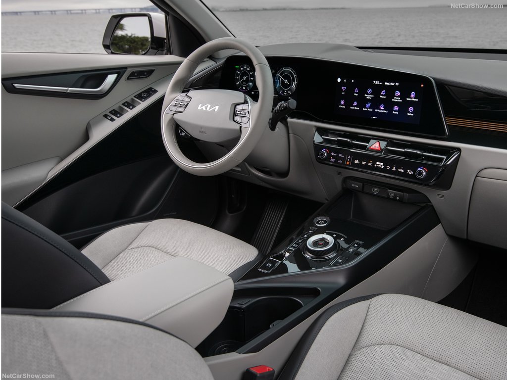Kia Niro 2023 1024 21