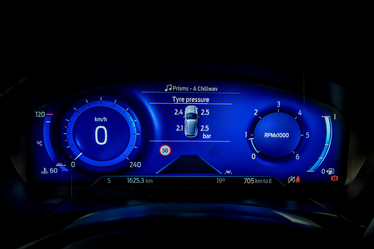 Kuga Vignale EcoBlue Hybrid 109