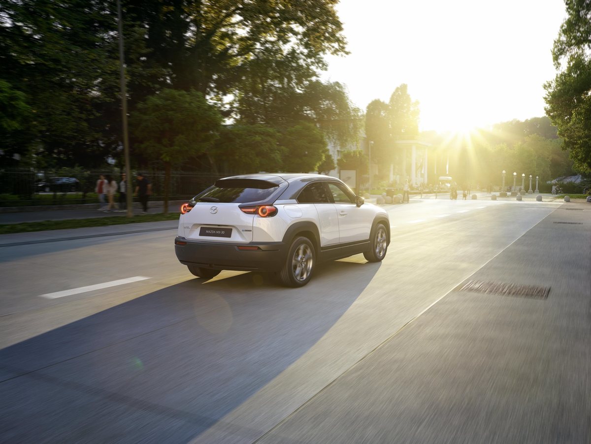 MAZDA MX 30 Exterior EU specification 13