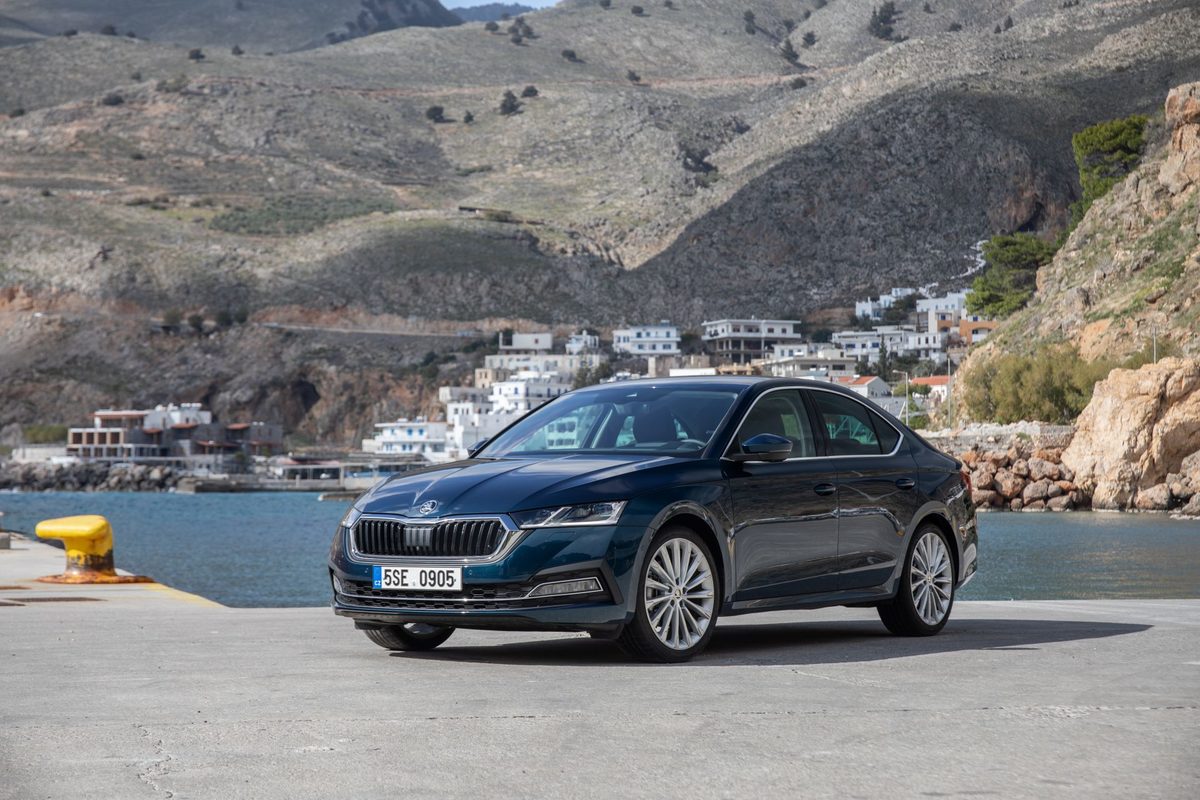 NEA SKODA OCTAVIA GRAND COUPE CRETE 1