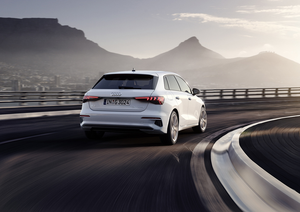 NEO AUDI A3 Sportback 30 g tron 2