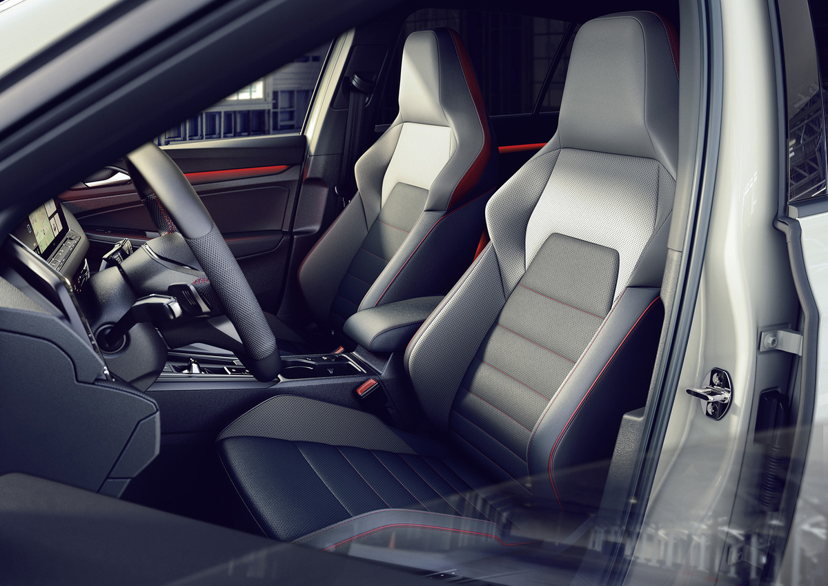 NEO GOLF GTI CLUBSPORT 8