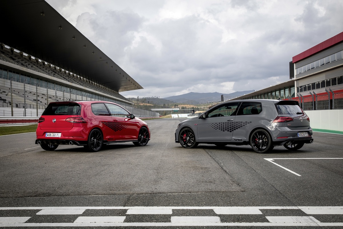 NEO VOLKSWAGEN GOLF GTI TCR 4