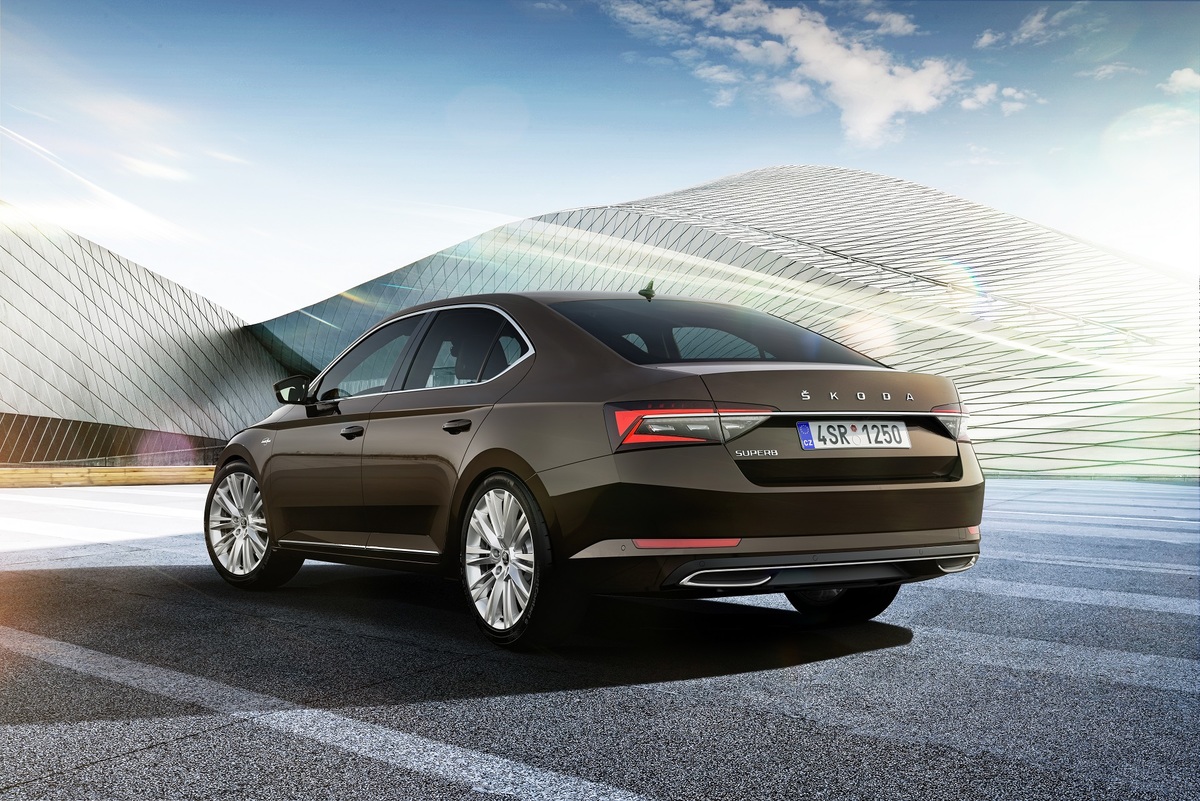 NEW SKODA SUPERB LK 2