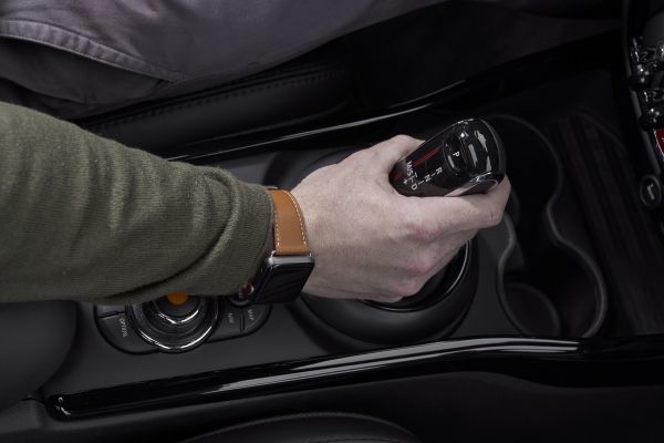 P90344309 lowRes mini cooper s clubma