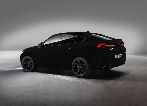 P90363148 lowRes the bmw vantablack x