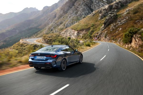 P90390171 lowRes bmw m440i xdrive arc