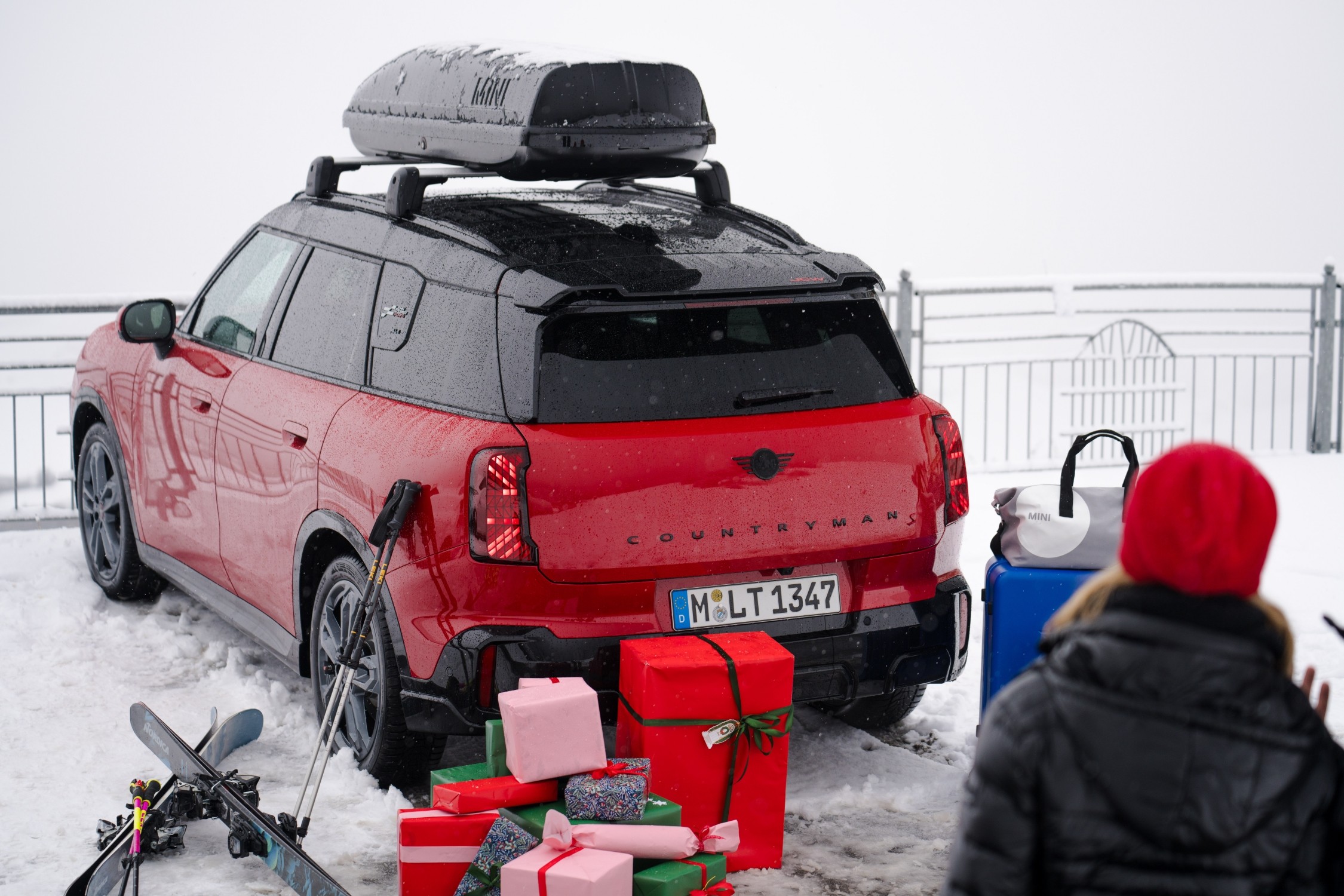 P90582791 lowRes mini countryman s al