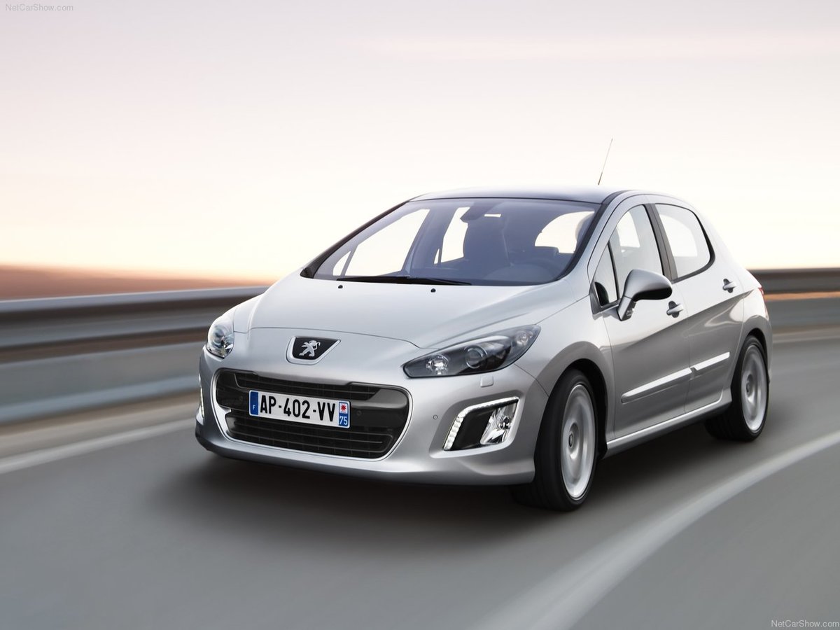 Peugeot 308 2012 1280 01