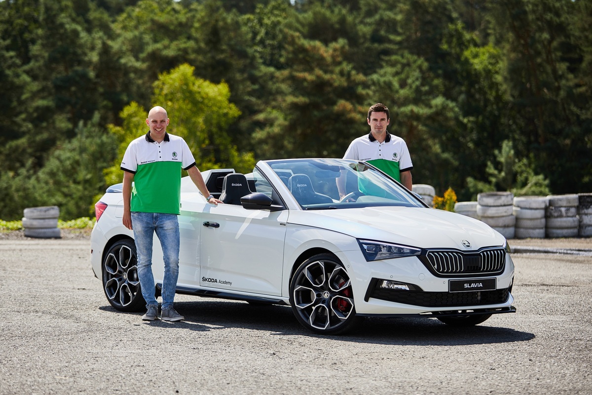 SKODA SLAVIA 3