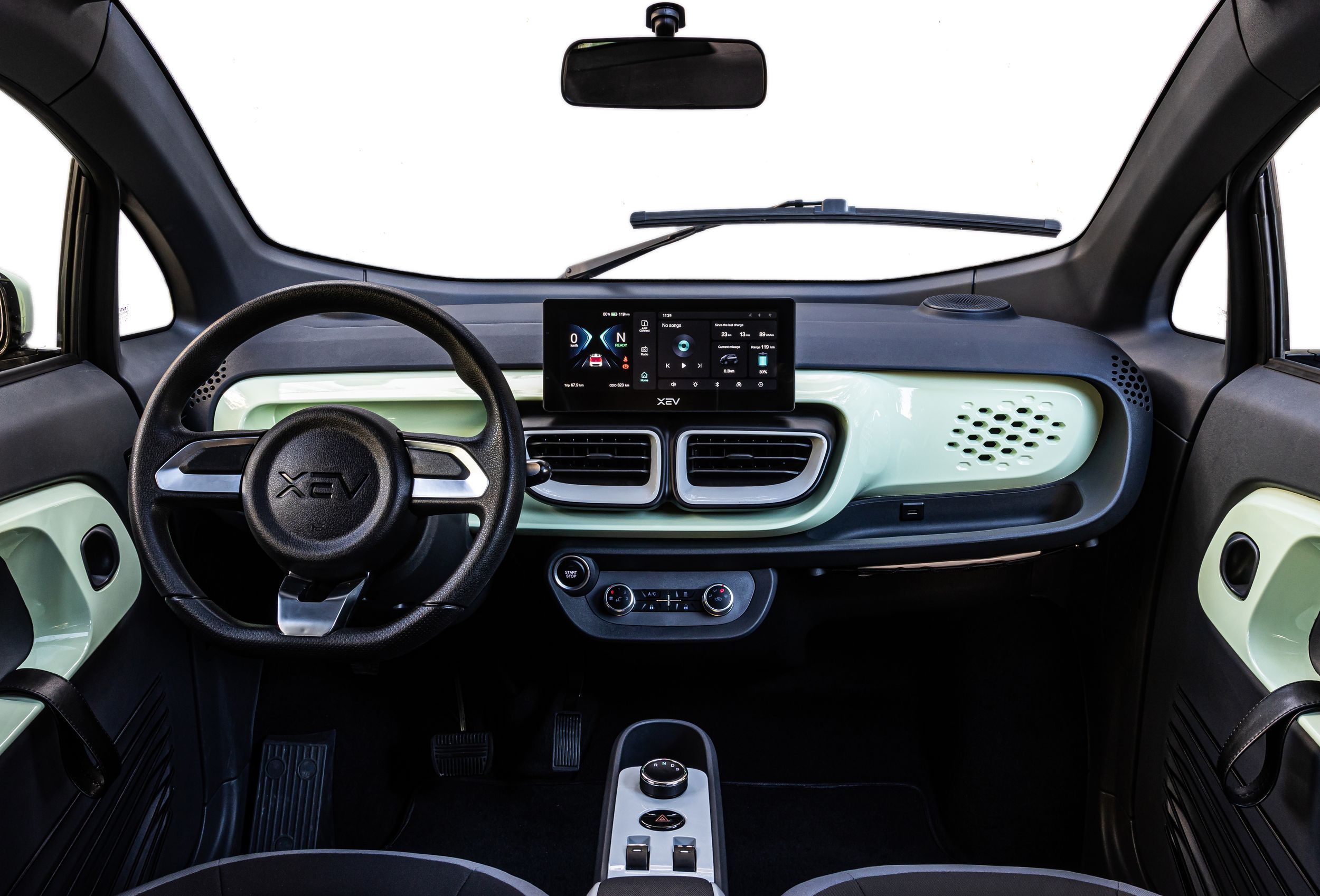 XEV 75