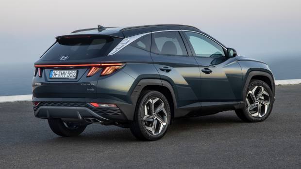 hyundai tucson hybrid 9